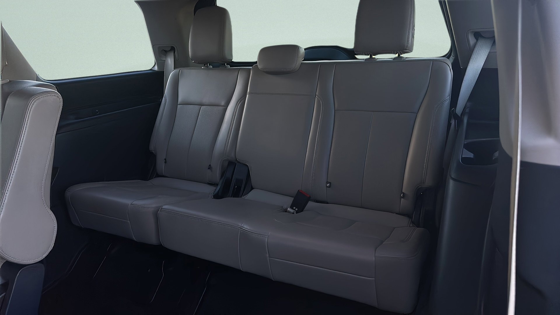 Used 2024 Ford Expedition XLT image 47