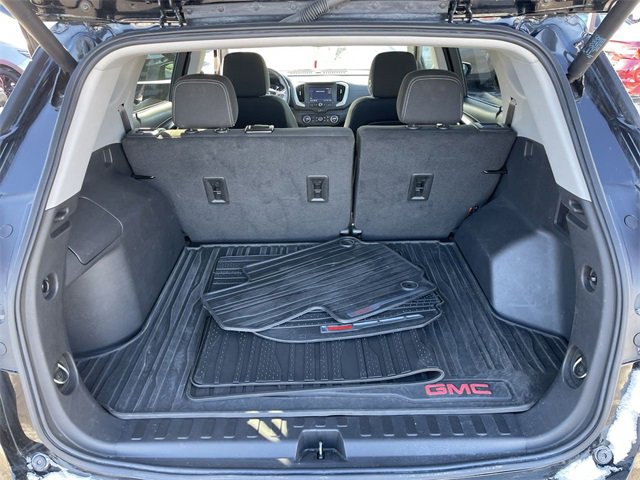 Used 2022 GMC Terrain SLE w/ Driver Convenience Package image 22