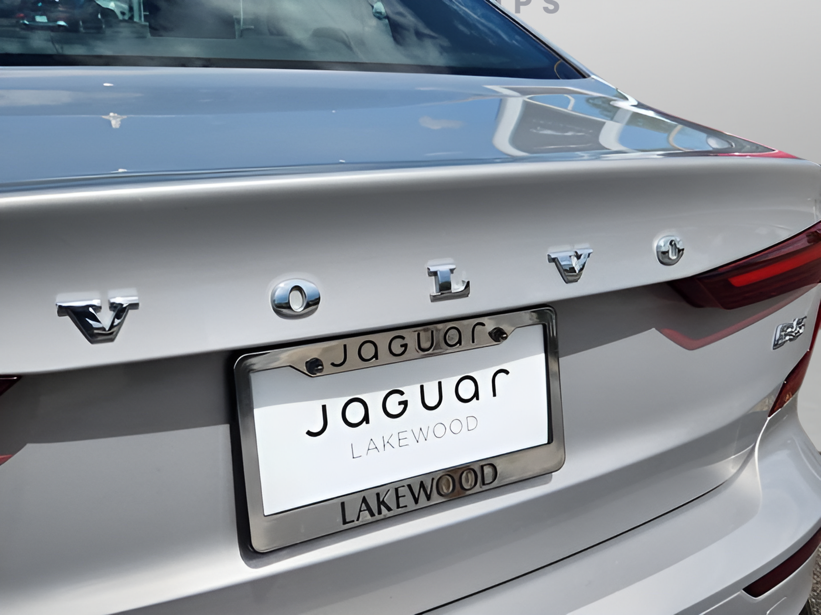 Used 2024 Volvo S60 B5 Plus FWD image 31