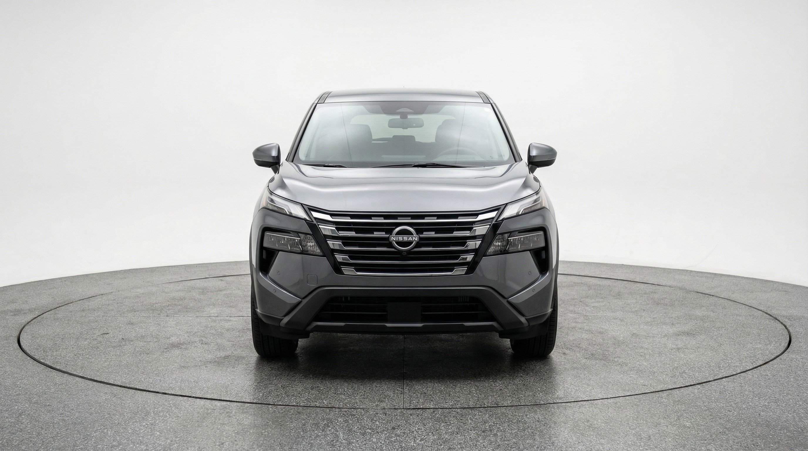Used 2025 Nissan Rogue SV FWD image 2