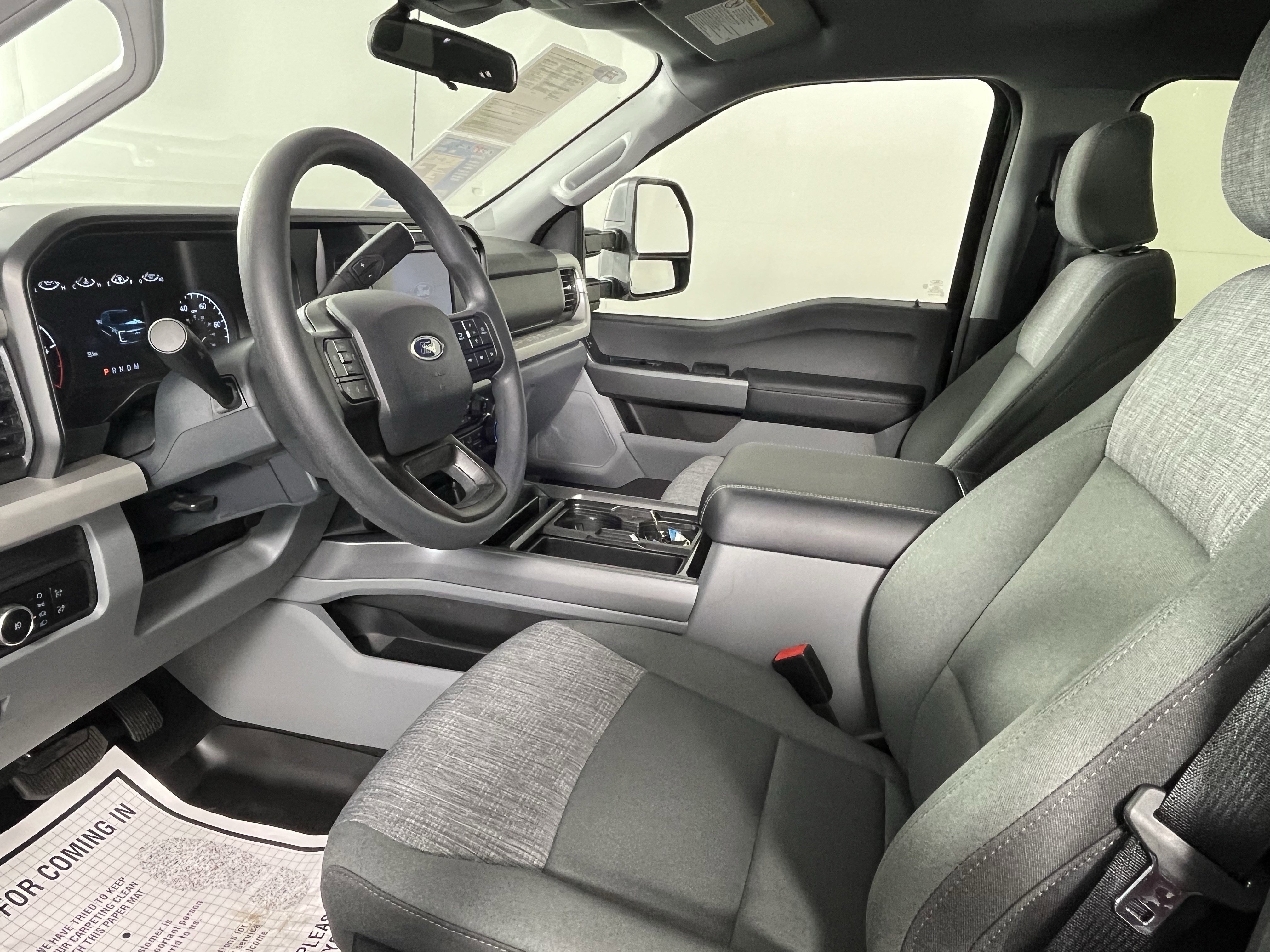 Used 2026 Ford F250 XLT w/ FX4 Off-Road Package image 8