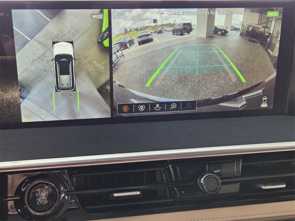 Used 2025 INFINITI QX80 Sensory image 25