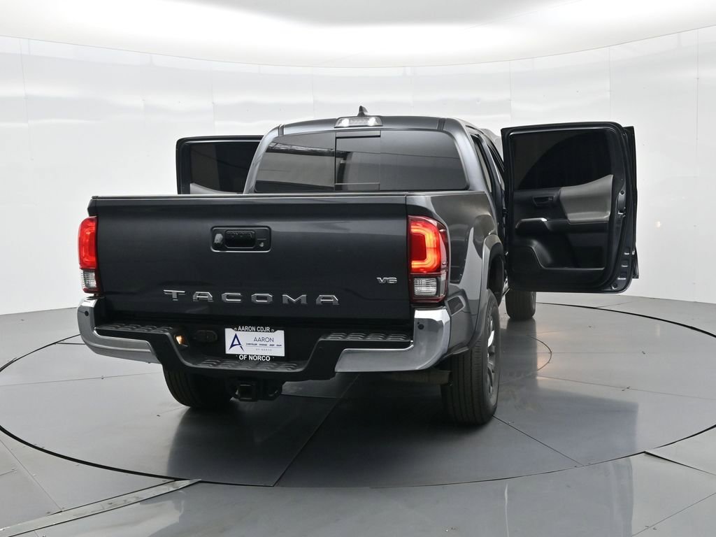 Used 2022 Toyota Tacoma SR5 image 33