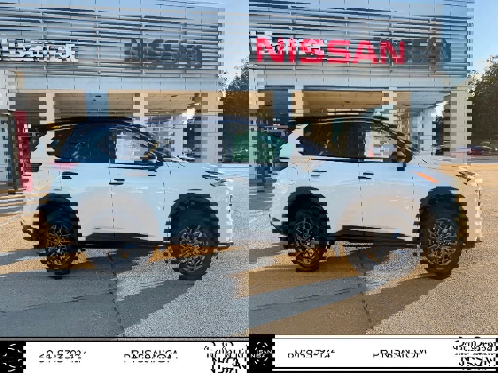 New 2026 Nissan Rogue S image 9