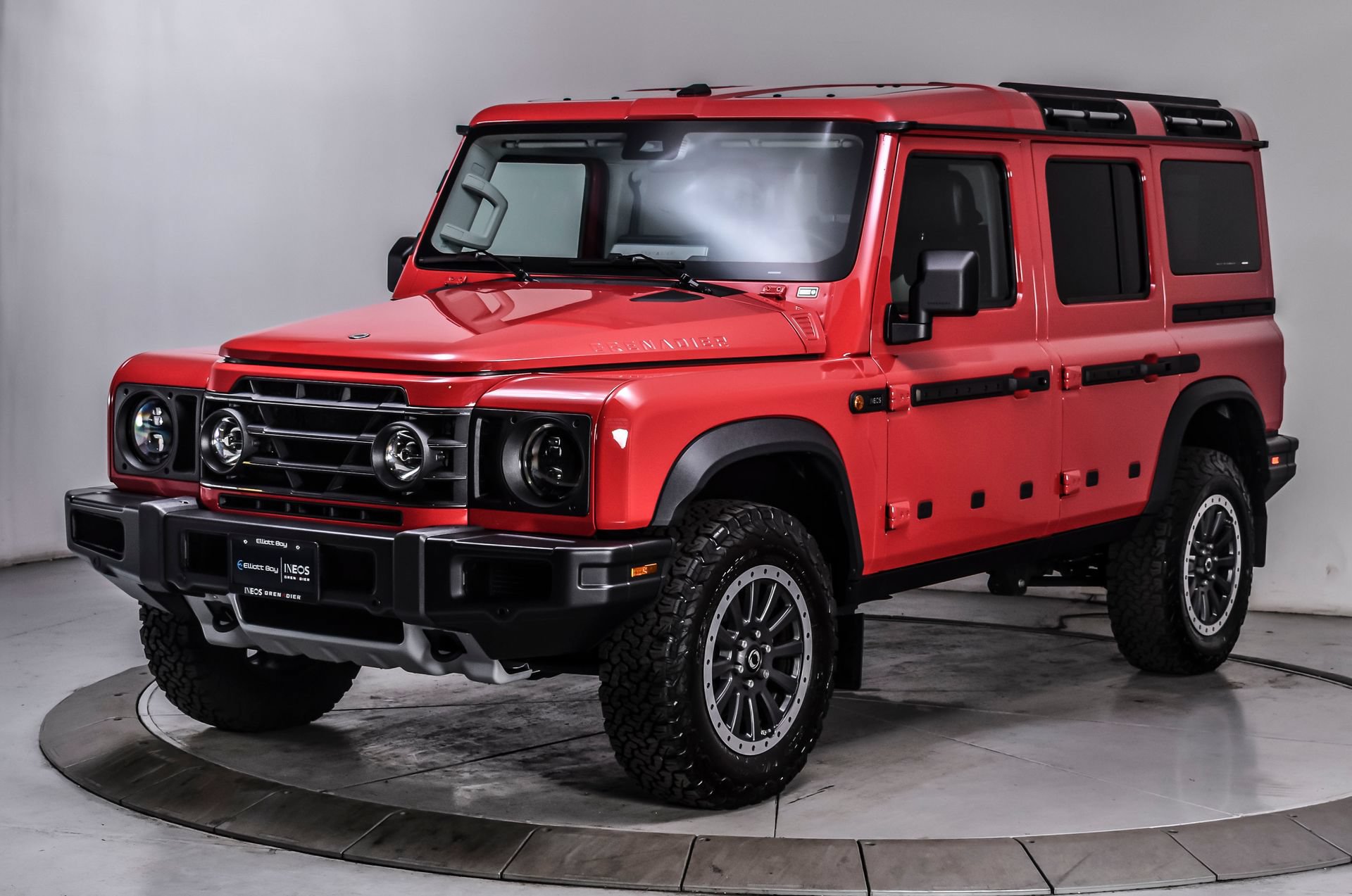 Used 2025 INEOS Grenadier AWD/4WD image 2