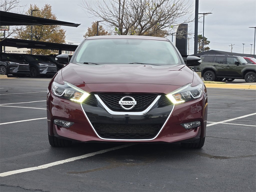 Used 2018 Nissan Maxima SR image 2