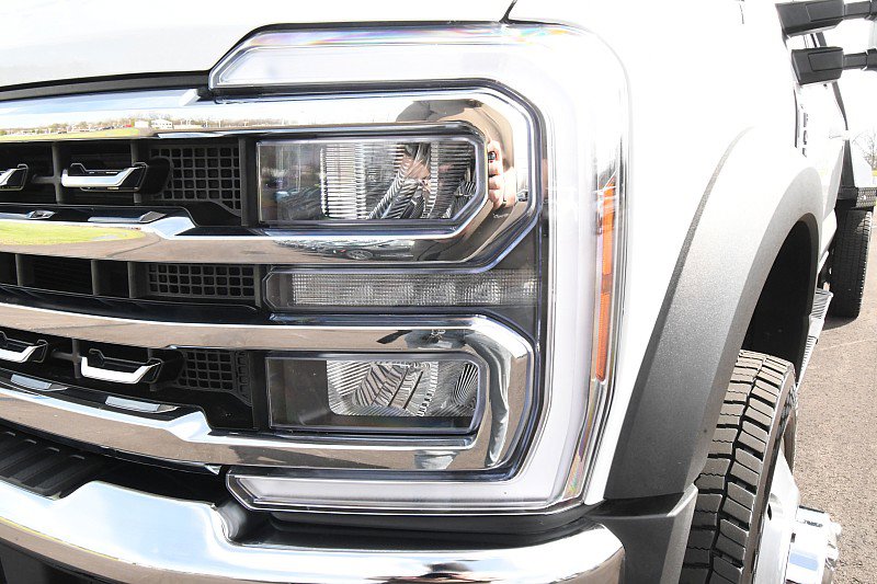 Used 2025 Ford F450 Lariat AWD/4WD image 27