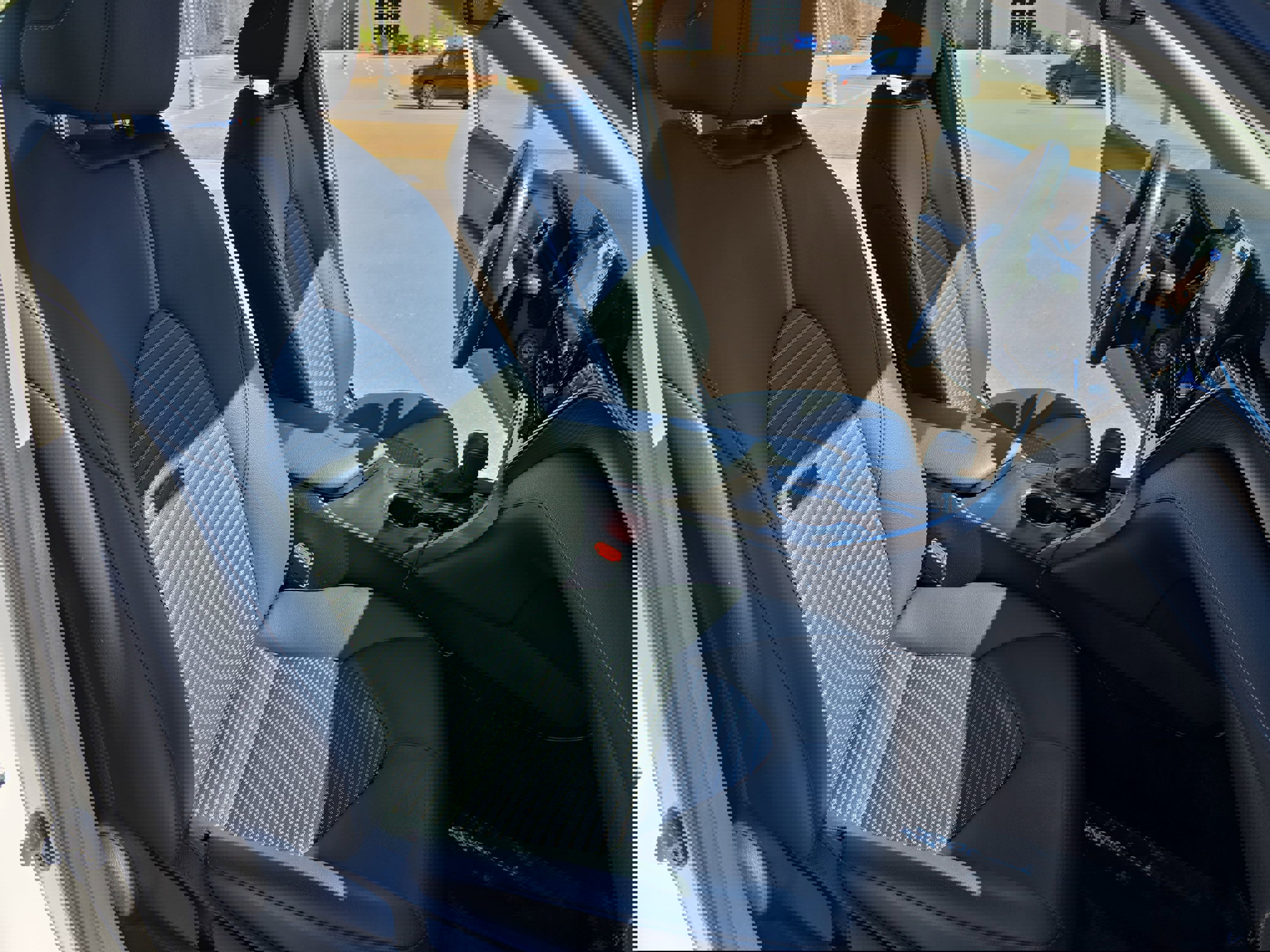 Used 2024 Toyota Camry SE image 10