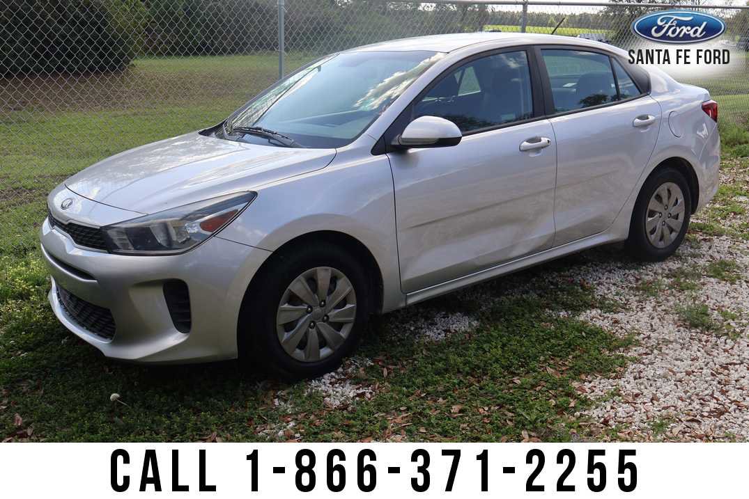 Used 2019 Kia Rio LX image 2