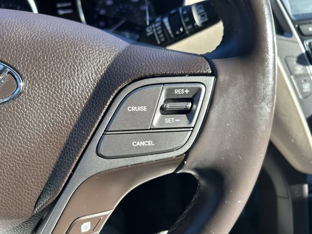 Used 2018 Hyundai Santa Fe Sport w/ 2.4L Tech Package 04 FWD image 17