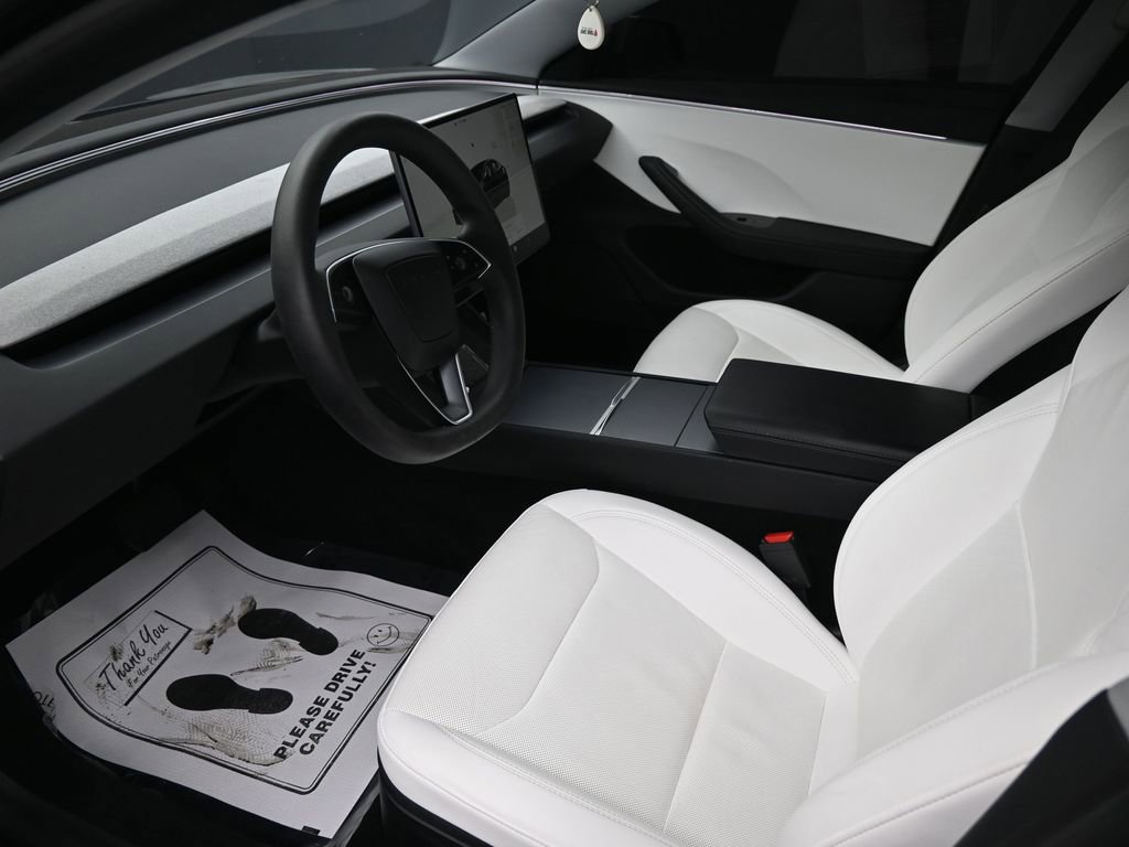 Used 2025 Tesla Model 3 Long Range image 21