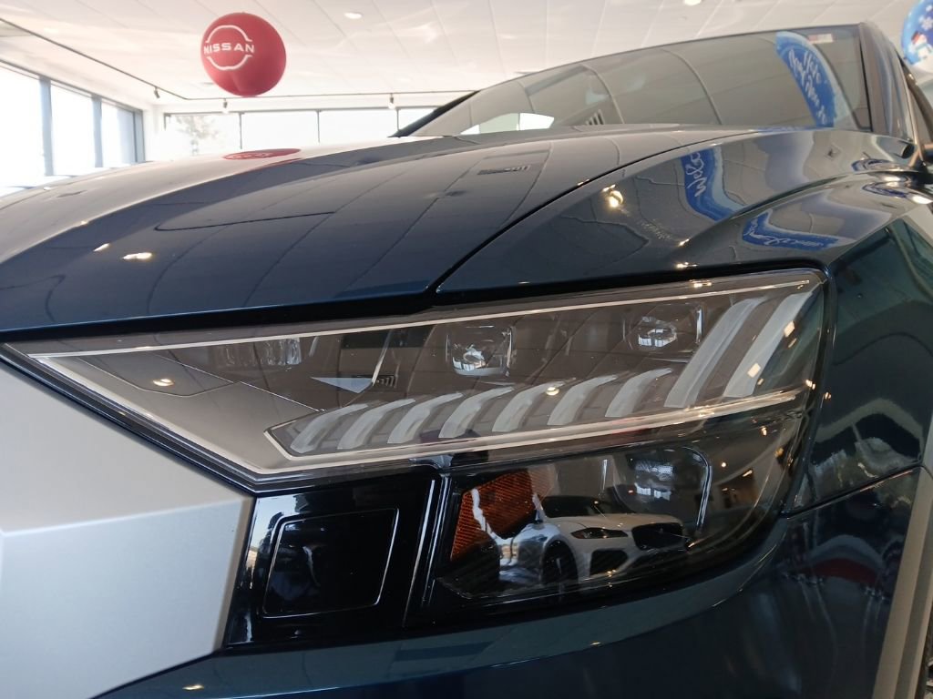 Used 2022 Audi SQ8 Prestige image 3