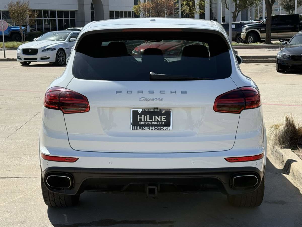 Used 2018 Porsche Cayenne Platinum Edition image 72