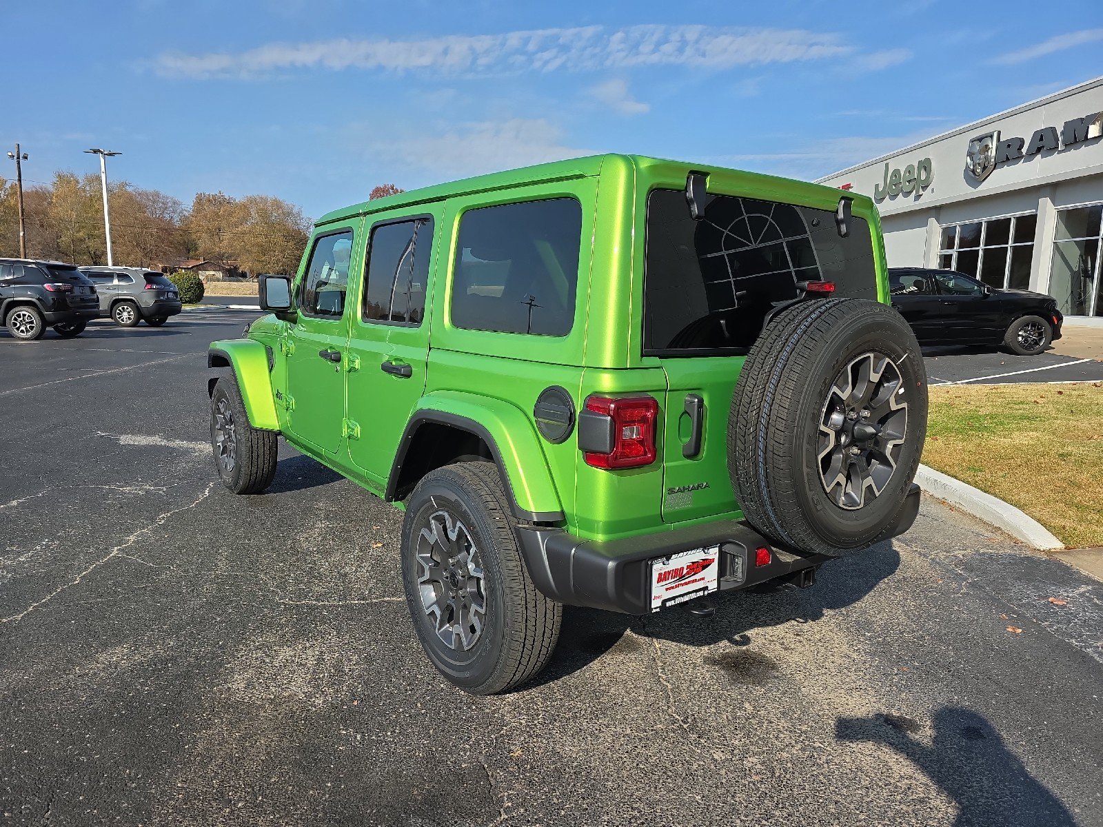 New 2026 Jeep Wrangler Unlimited Sahara AWD/4WD image 7