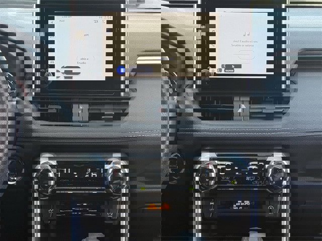 Used 2023 Toyota RAV4 XLE image 17