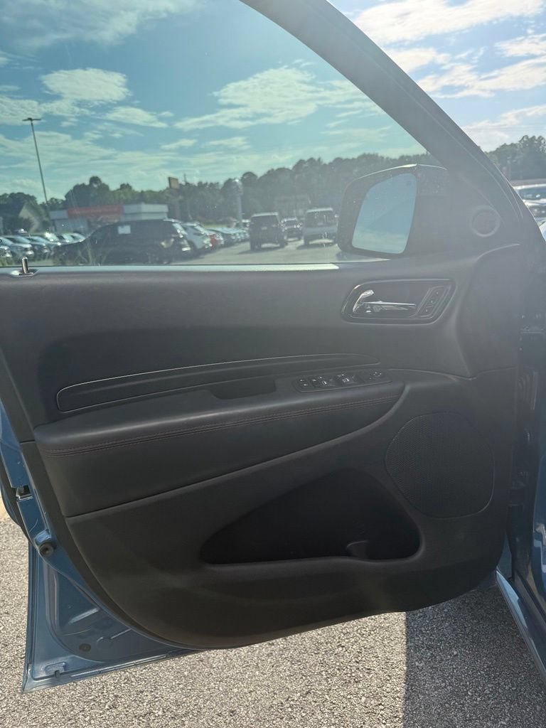 Used 2023 Dodge Durango GT RWD image 9
