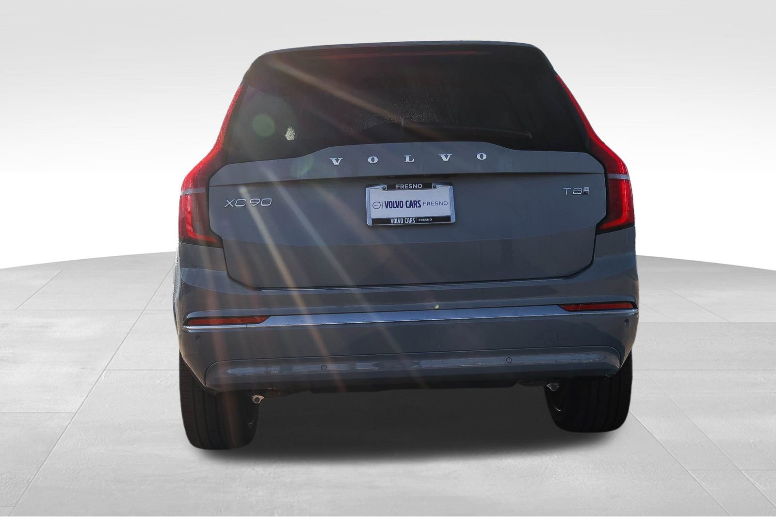 New 2026 Volvo XC90 T8 Plus w/ Protection Package Premier AWD/4WD image 6