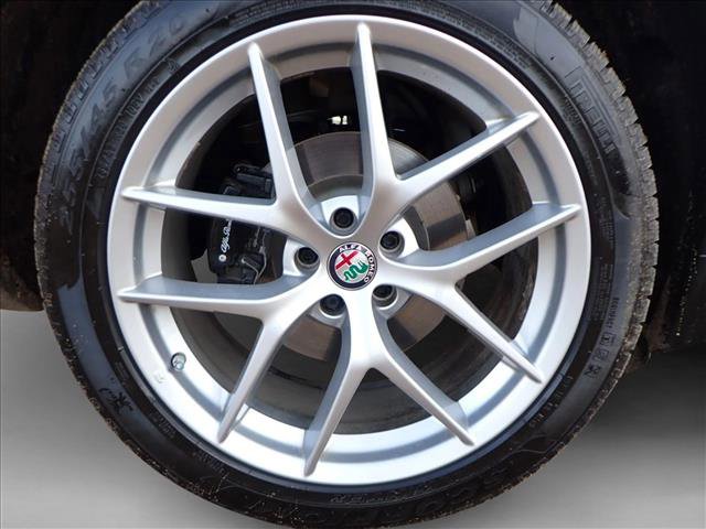 Used 2018 Alfa Romeo Stelvio Ti Sport image 7