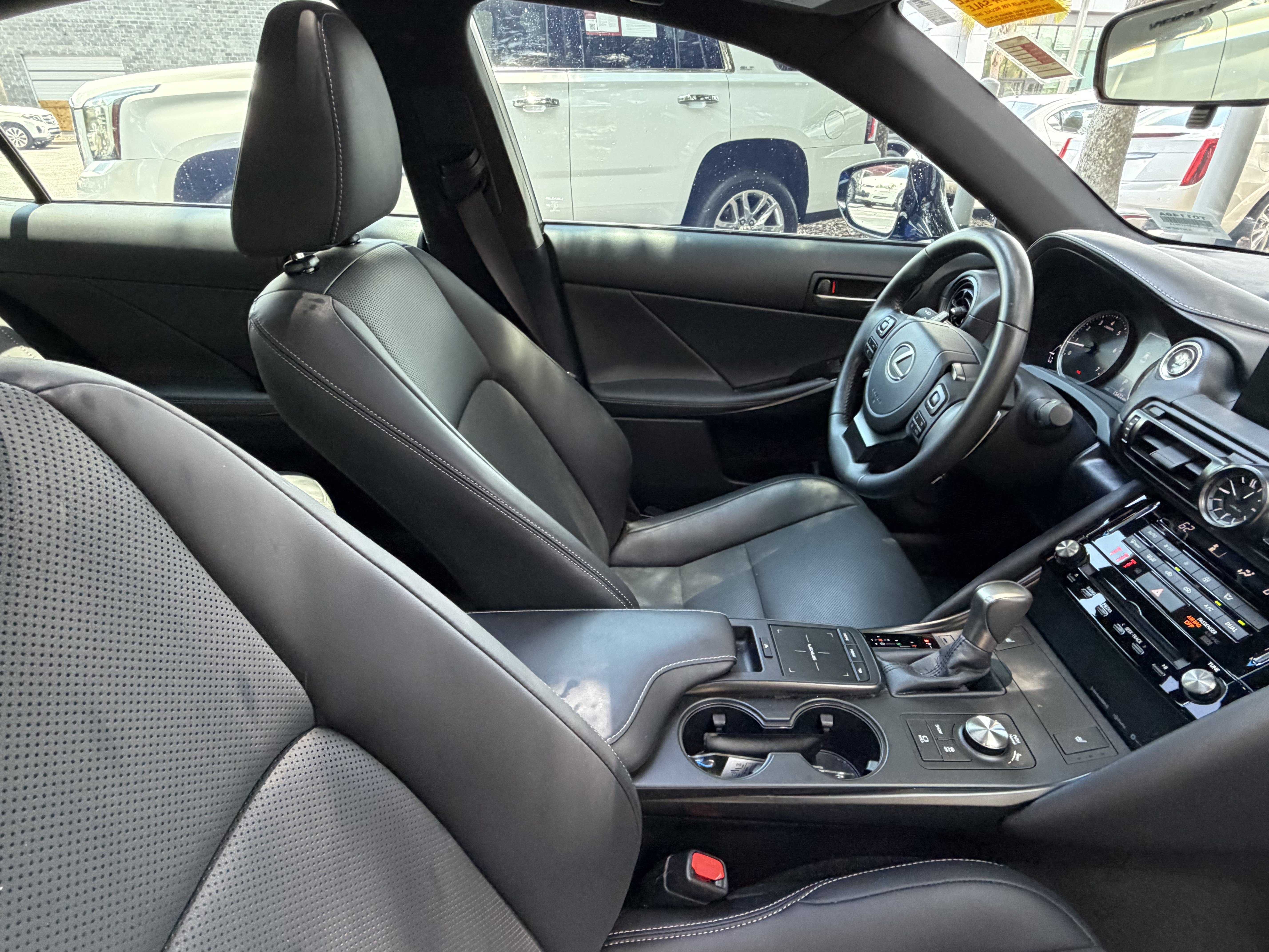 Certified 2024 Lexus IS 350 F Sport RWD image 45