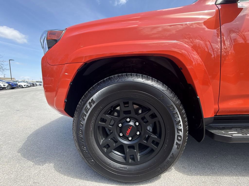 Used 2024 Toyota 4Runner TRD Off-Road Premium w/ Off Road Premium Plus Package AWD/4WD image 10