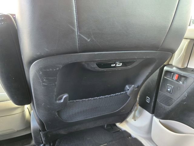 Used 2023 Chrysler Pacifica Limited FWD image 15