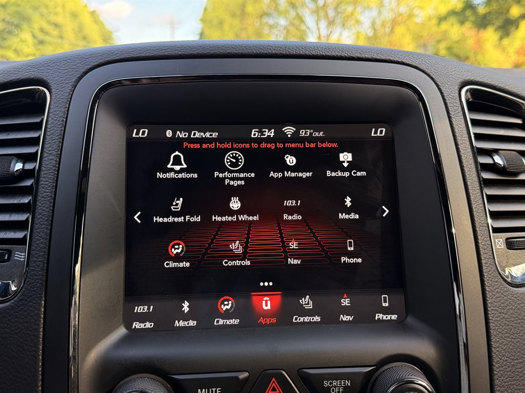 Used 2018 Dodge Durango SRT w/ Technology Group AWD/4WD image 18