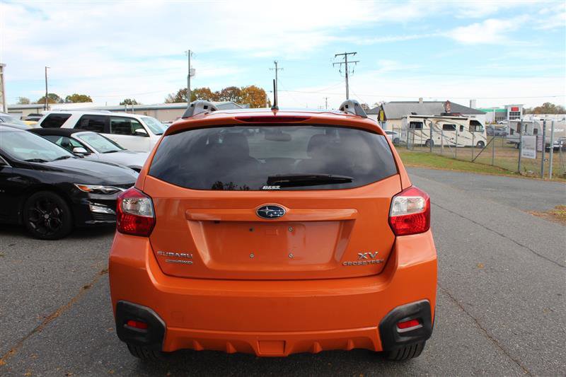 Used 2013 Subaru Crosstrek 2.0i Limited w/ Popular Pkg 2 AWD/4WD image 6