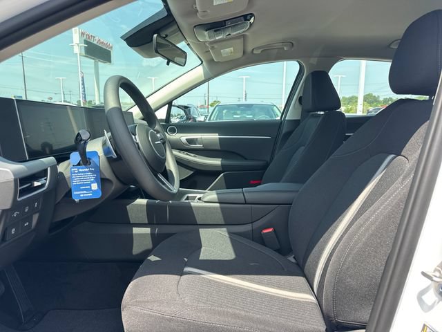 New 2026 Hyundai Sonata Blue FWD image 11