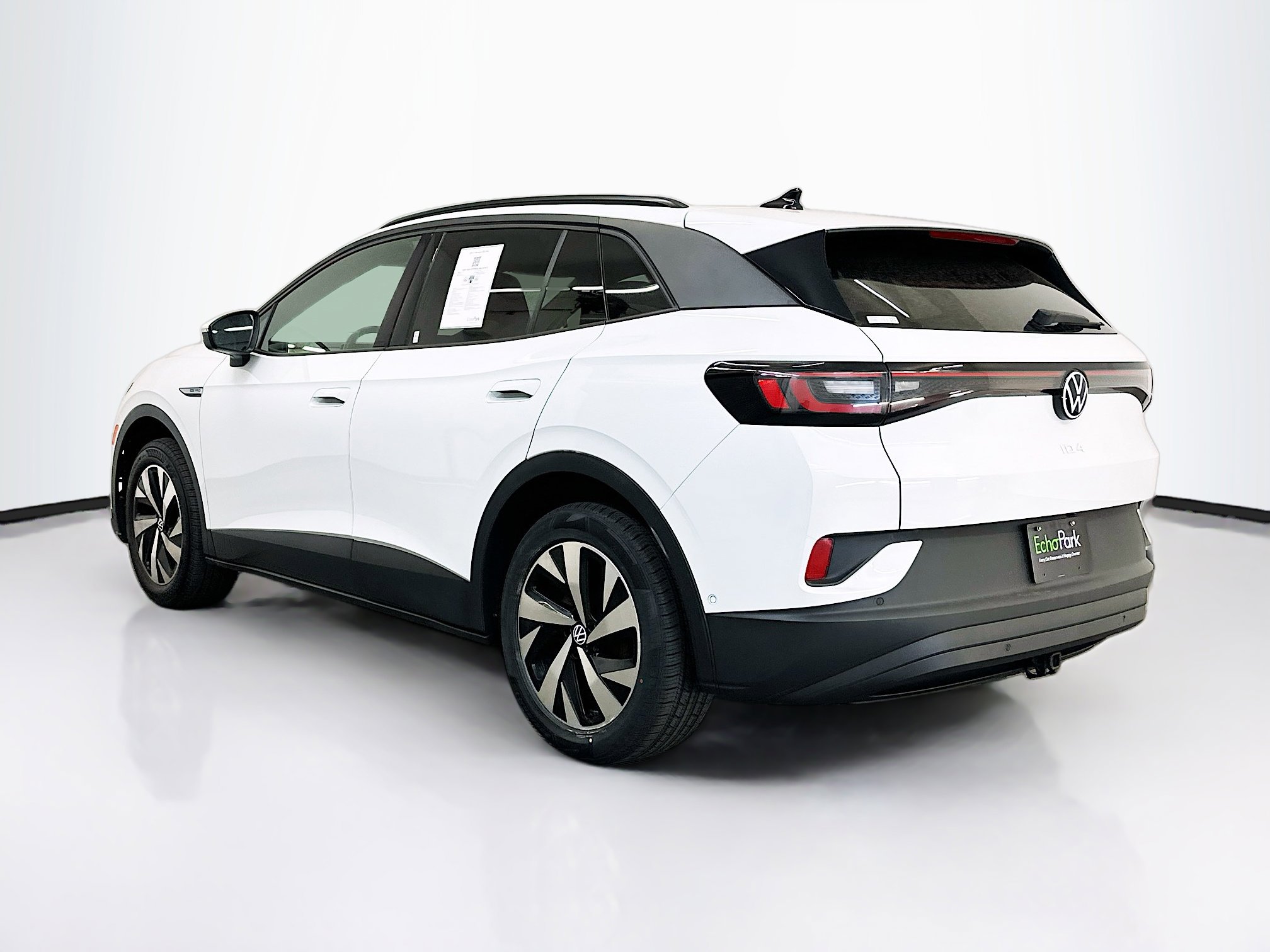 Used 2023 Volkswagen ID.4 Pro image 5