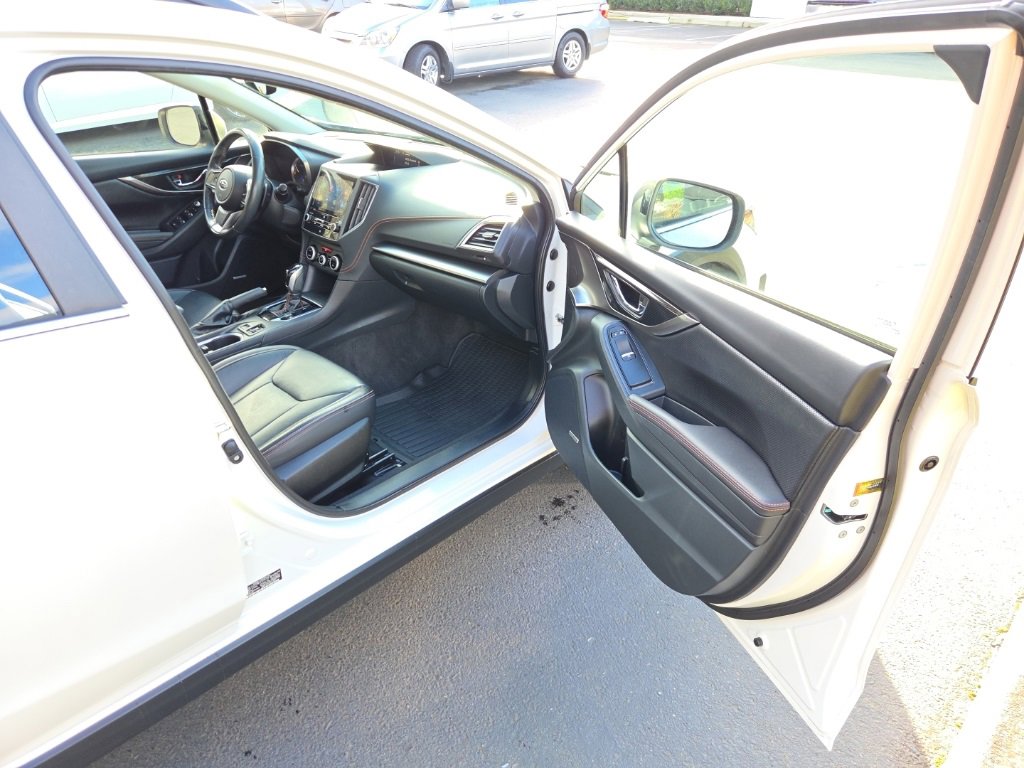 Used 2020 Subaru Crosstrek 2.0i Limited w/ Moonroof Package w/Navigation image 19