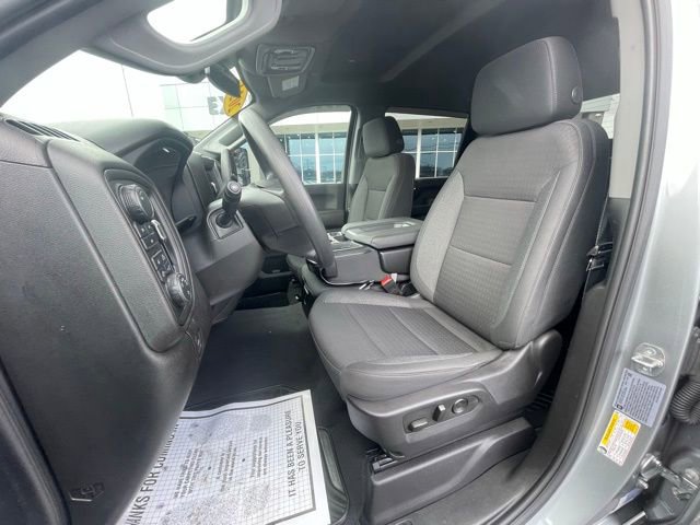 Used 2024 Chevrolet Silverado 2500 Custom w/ Custom Value Package image 11