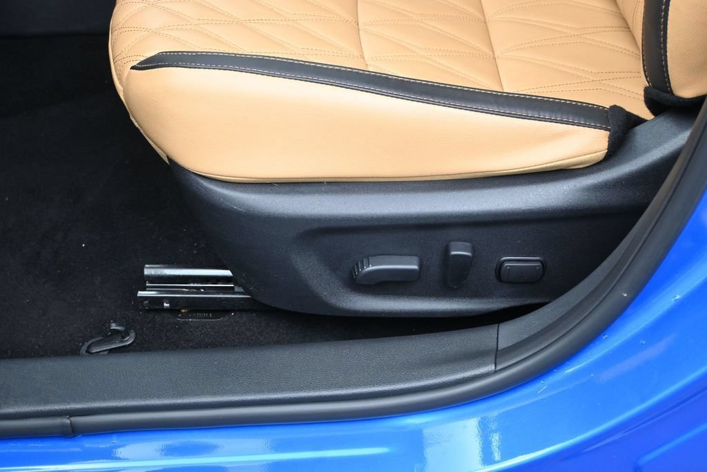 Used 2023 Nissan Sentra SV w/ SV Premium Package FWD image 19
