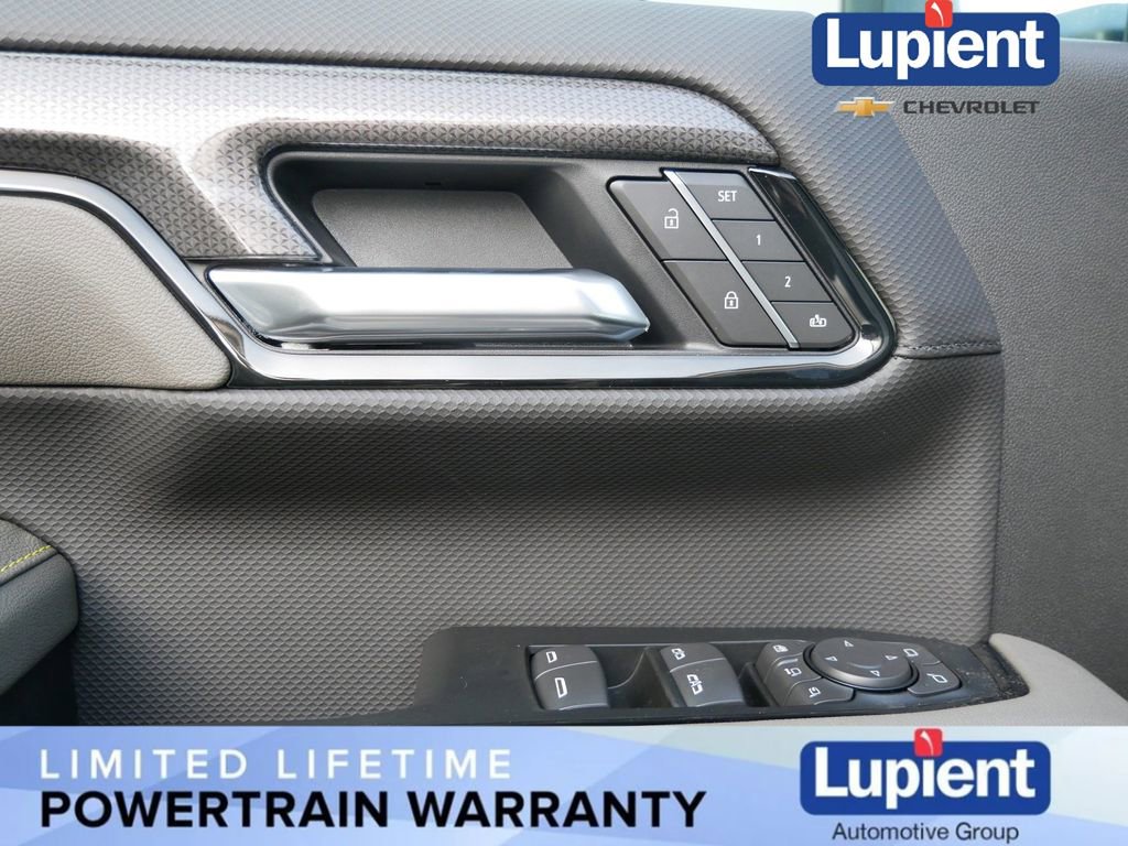 New 2026 Chevrolet Silverado 2500 ZR2 image 15