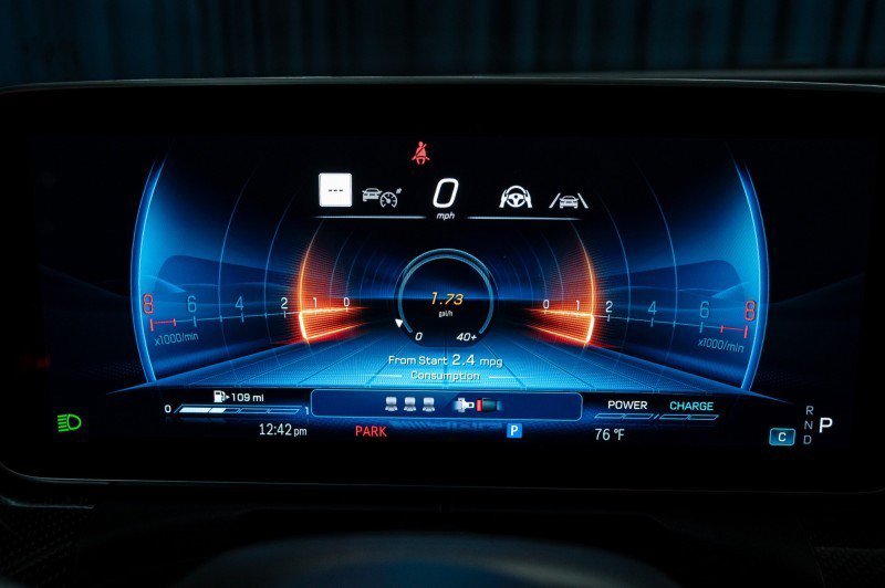 Certified 2026 Mercedes-Benz C 43 AMG 4MATIC Sedan image 16