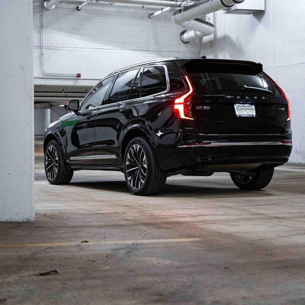 New 2026 Volvo XC90 T8 Ultra w/ Protection Package Premier AWD/4WD image 5