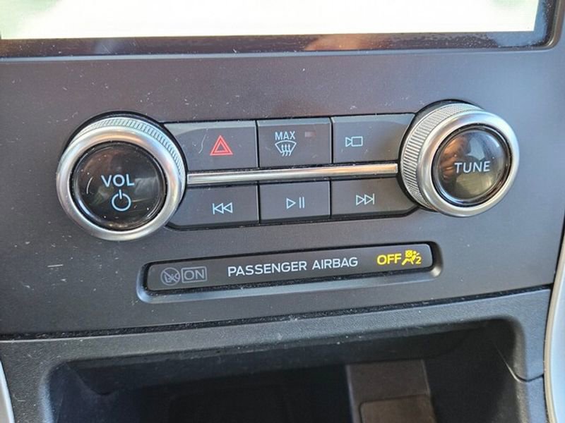 Used 2024 Ford Edge ST-Line image 20