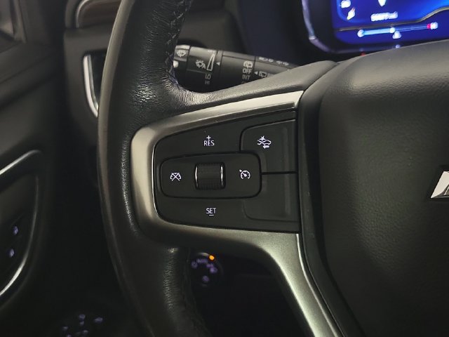 Used 2022 Chevrolet Suburban LT RWD image 24