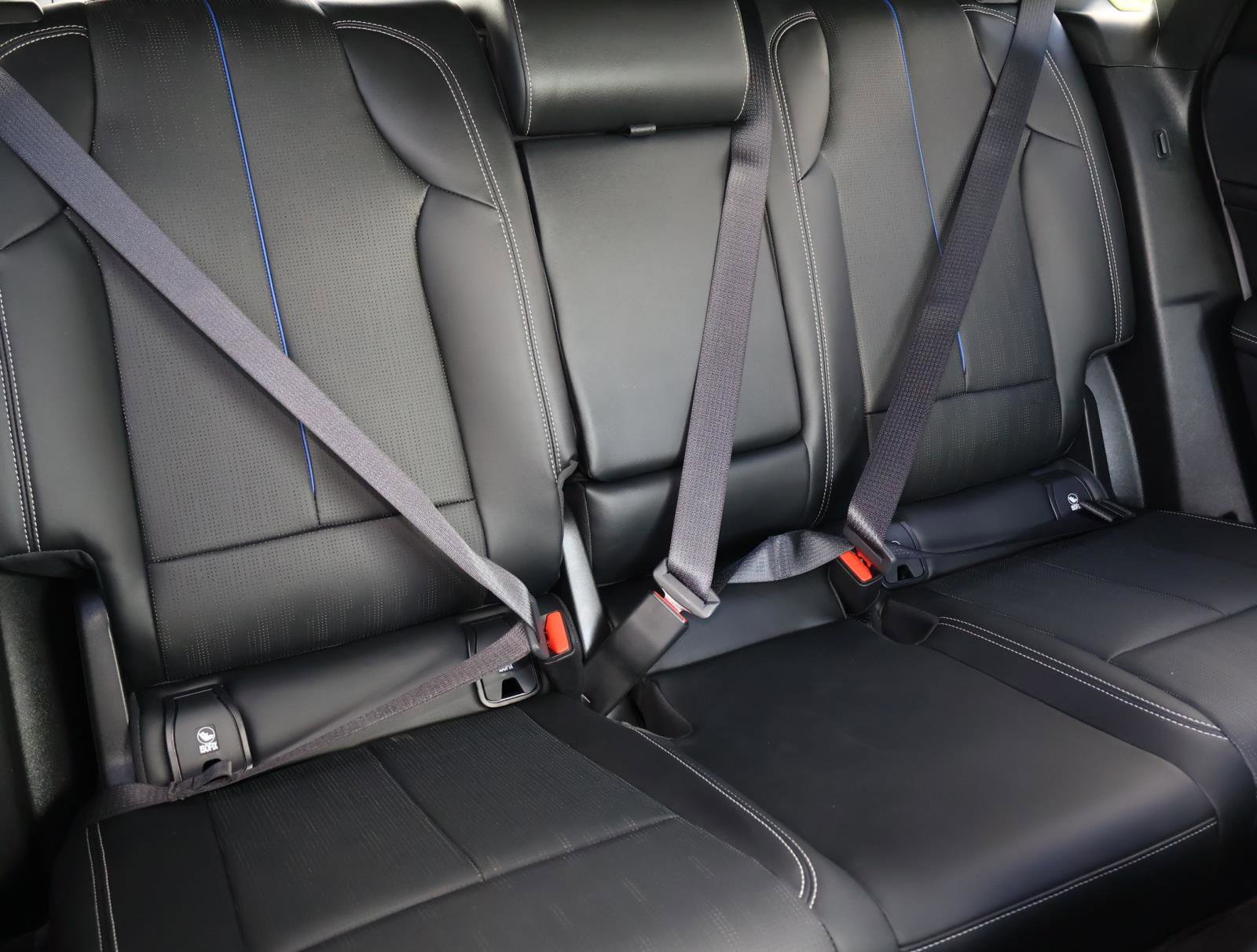 Used 2025 Cadillac Lyriq Luxury w/ LPO, Floor Liner Package RWD image 24