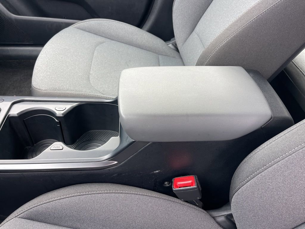 Used 2025 Kia K4 LXS image 13