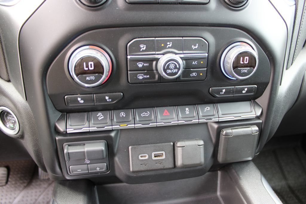 Certified 2019 Chevrolet Silverado 1500 RST AWD/4WD image 24