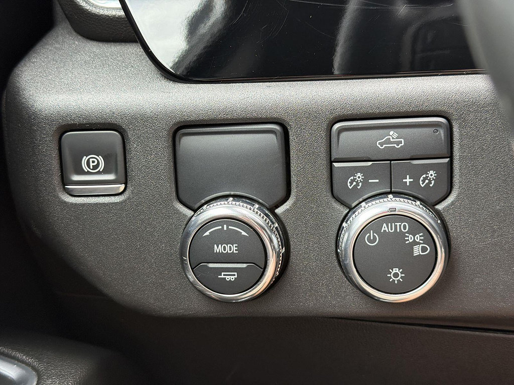 Used 2024 GMC Sierra 1500 SLE RWD image 16