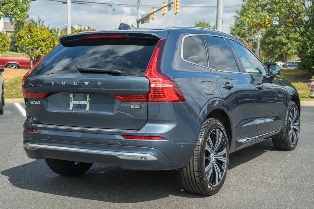 Certified 2023 Volvo XC60 B5 Plus w/ Climate Package AWD/4WD image 5