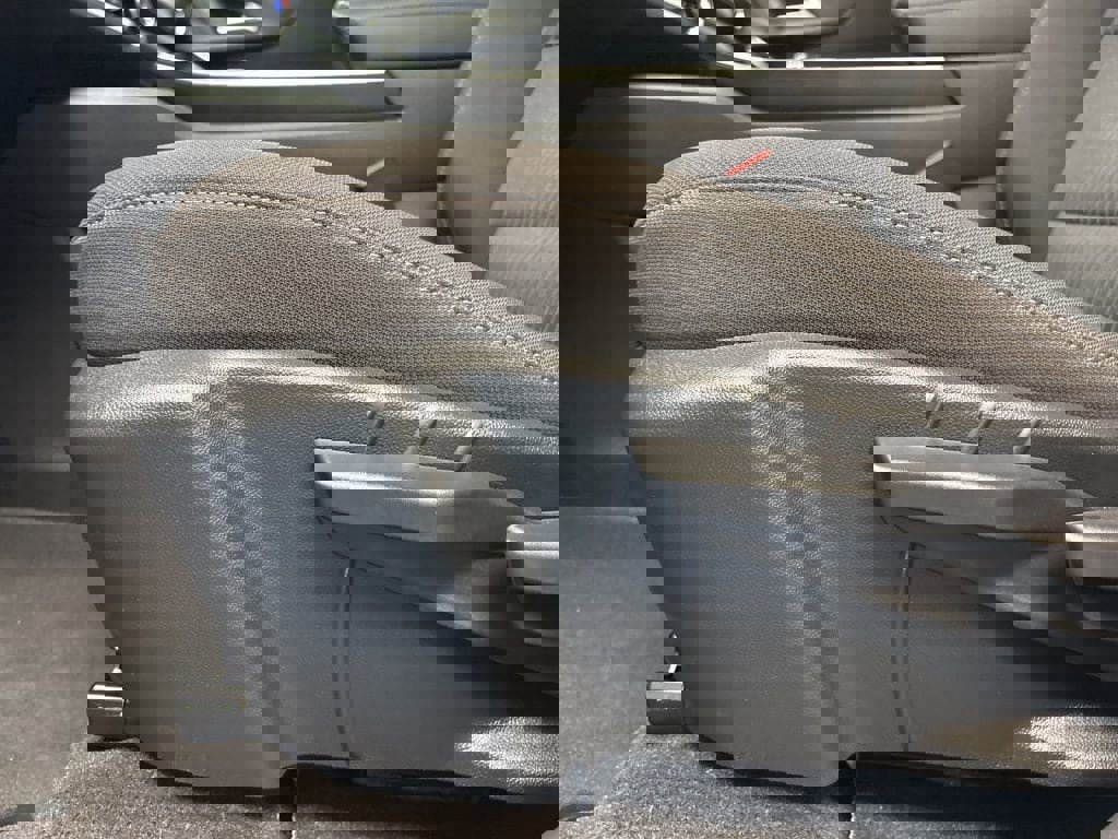 New 2026 Chevrolet Equinox LT image 25