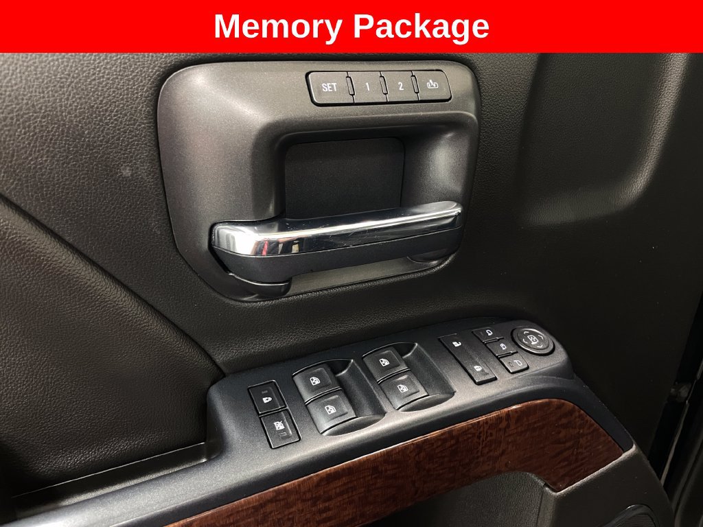 Used 2018 GMC Sierra 2500 SLT w/ Duramax Plus Package AWD/4WD image 7