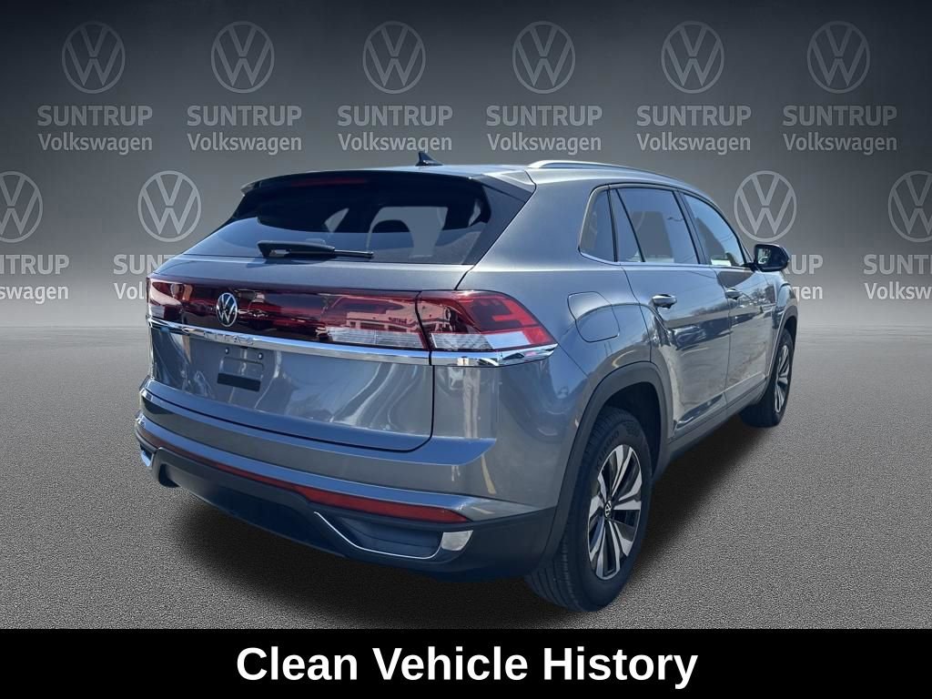 Used 2025 Volkswagen Atlas Cross Sport SE image 6