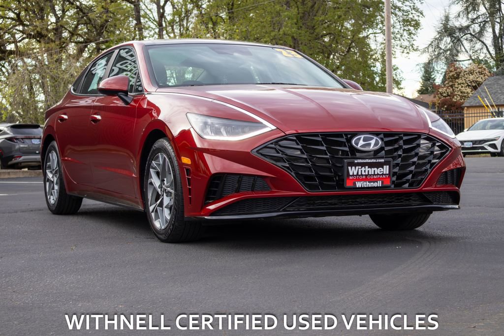 Certified 2023 Hyundai Sonata SEL w/ Convenience Package image 2