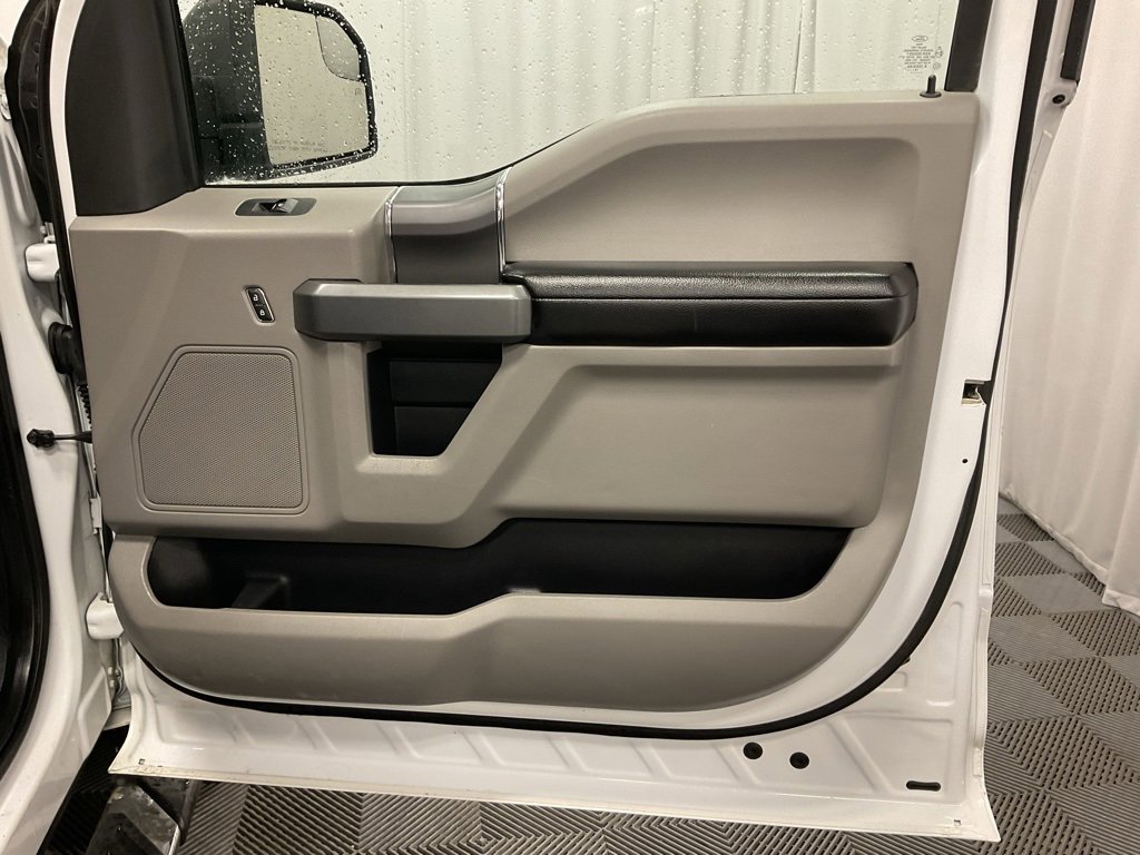 Used 2018 Ford F150 XLT w/ Equipment Group 302A Luxury image 22