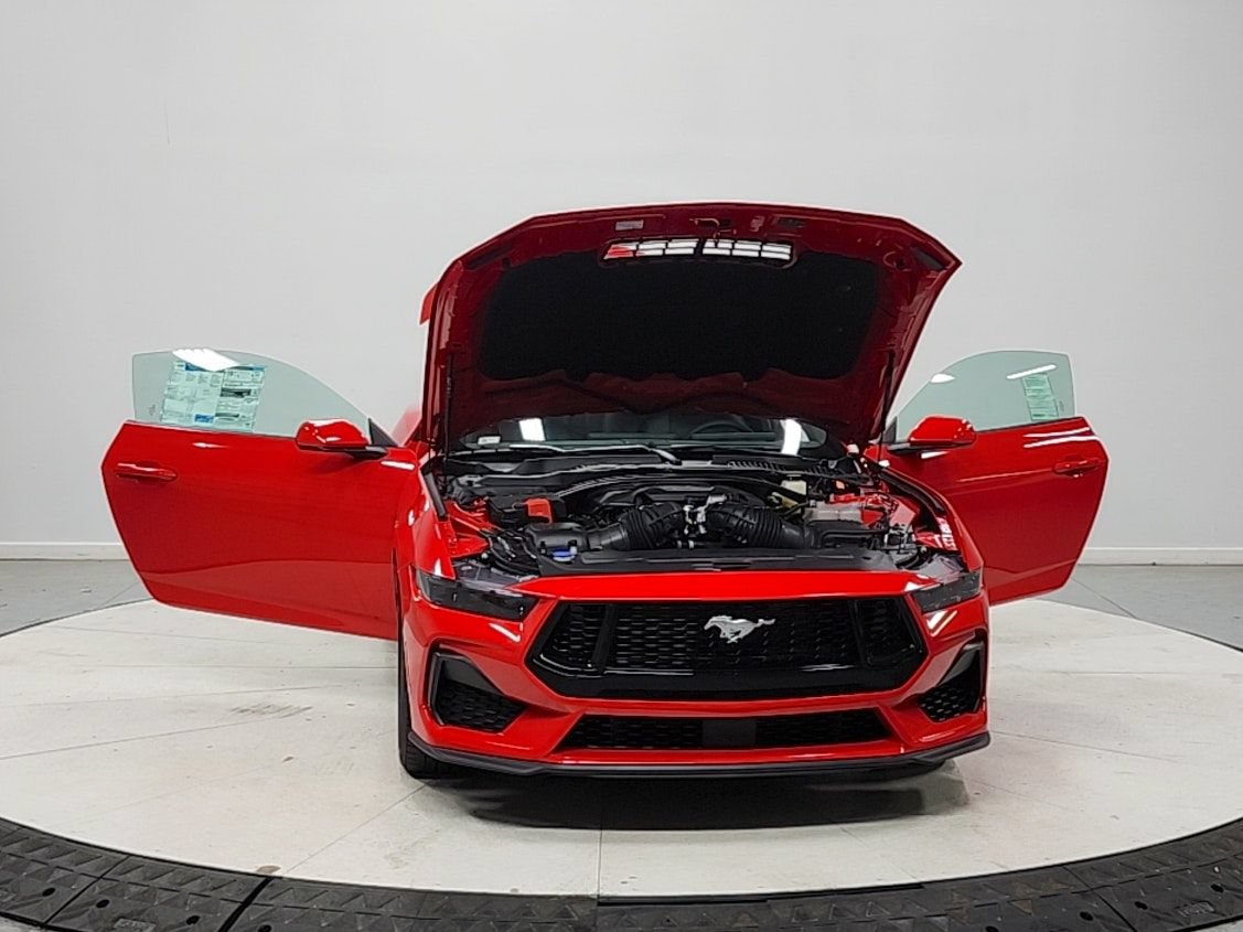 New 2026 Ford Mustang GT Premium w/ GT Performance Package RWD image 10