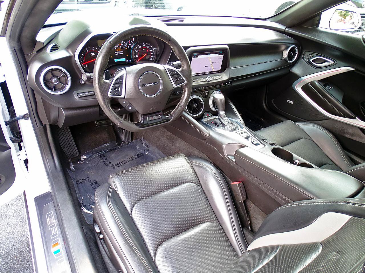 Used 2017 Chevrolet Camaro SS Coupe w/ 2SS RWD image 19