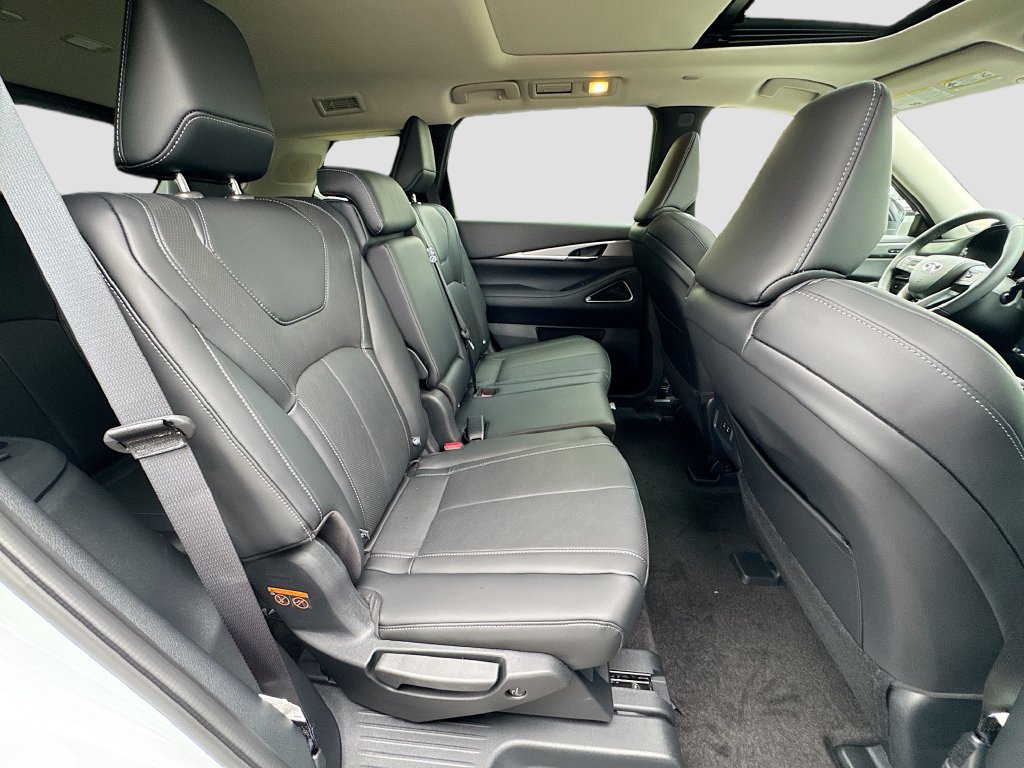 New 2027 INFINITI QX60 Luxe w/ Cargo Package FWD image 30